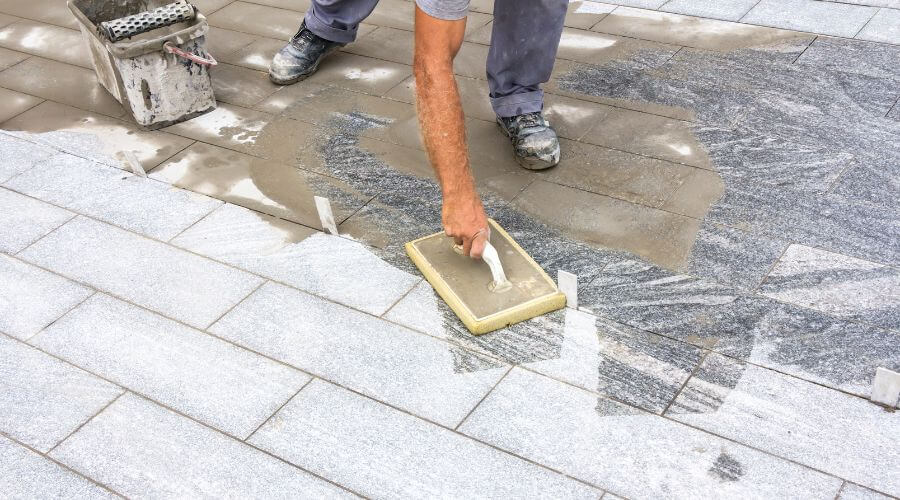 Professional gutter cleaning in Naylor, GA